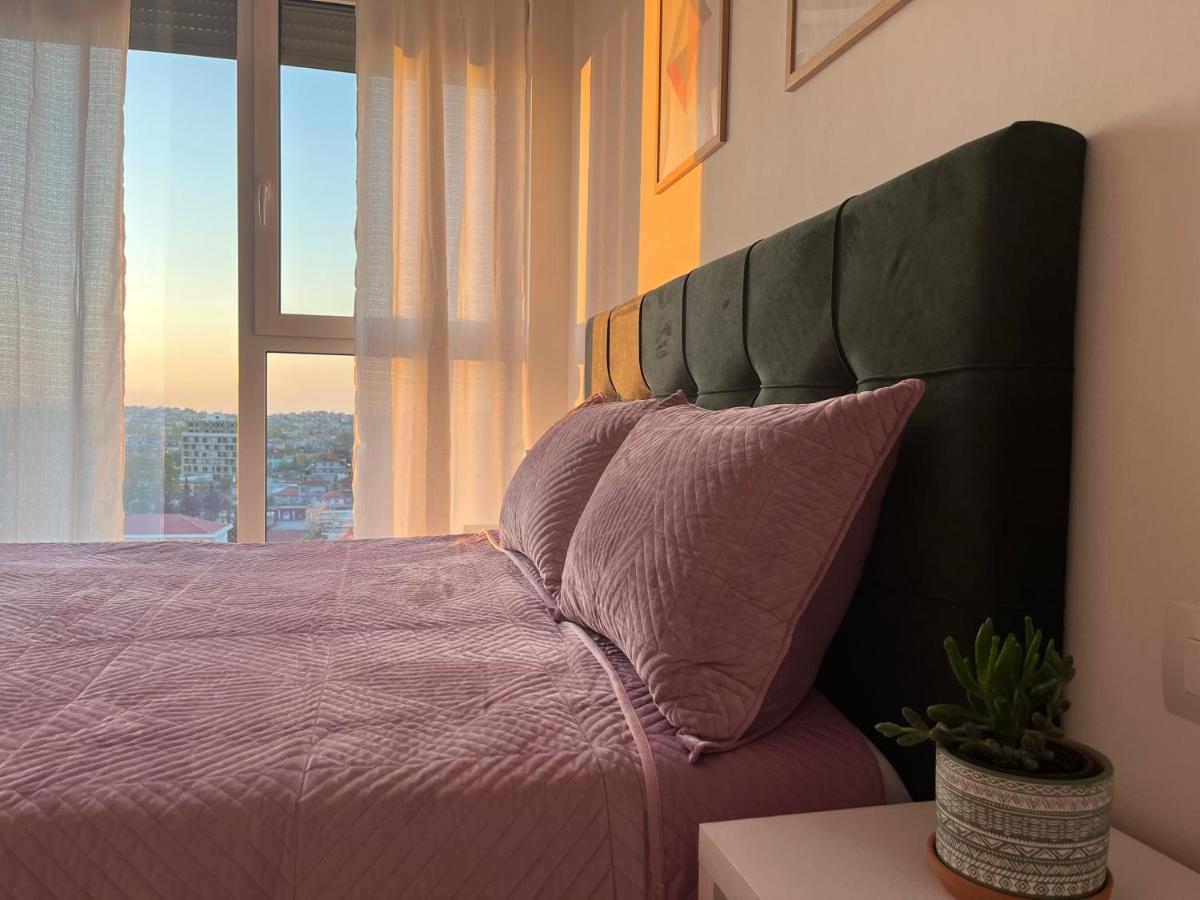 Comfy Nest Apartment- Free Parking Tirana