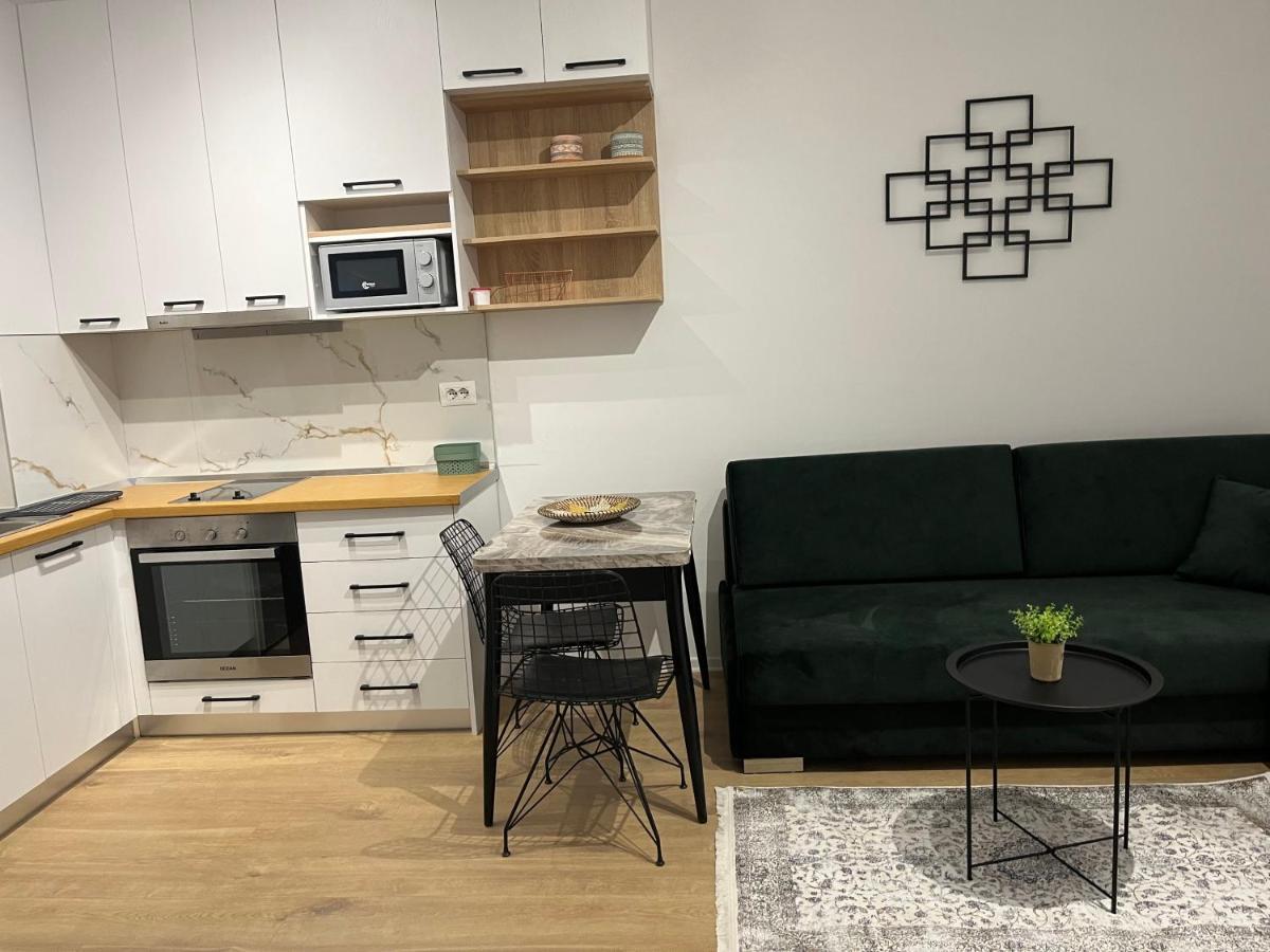 Comfy Nest Apartment- Free Parking Apartment Tirana
